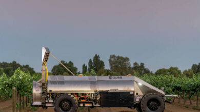 John Deere takes full ownership of GUSS Automation spraying